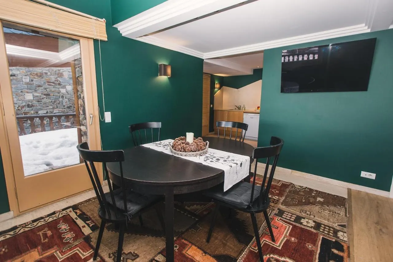 Villa Unique Chalet Right On The Slopes With View And Pk Pas De La Casa Andorra